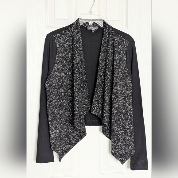 Trisisto Jackets & Blazers - Chic Women's (Large) Black & Gray Asymetrical Open-Front Blazer/Jacket